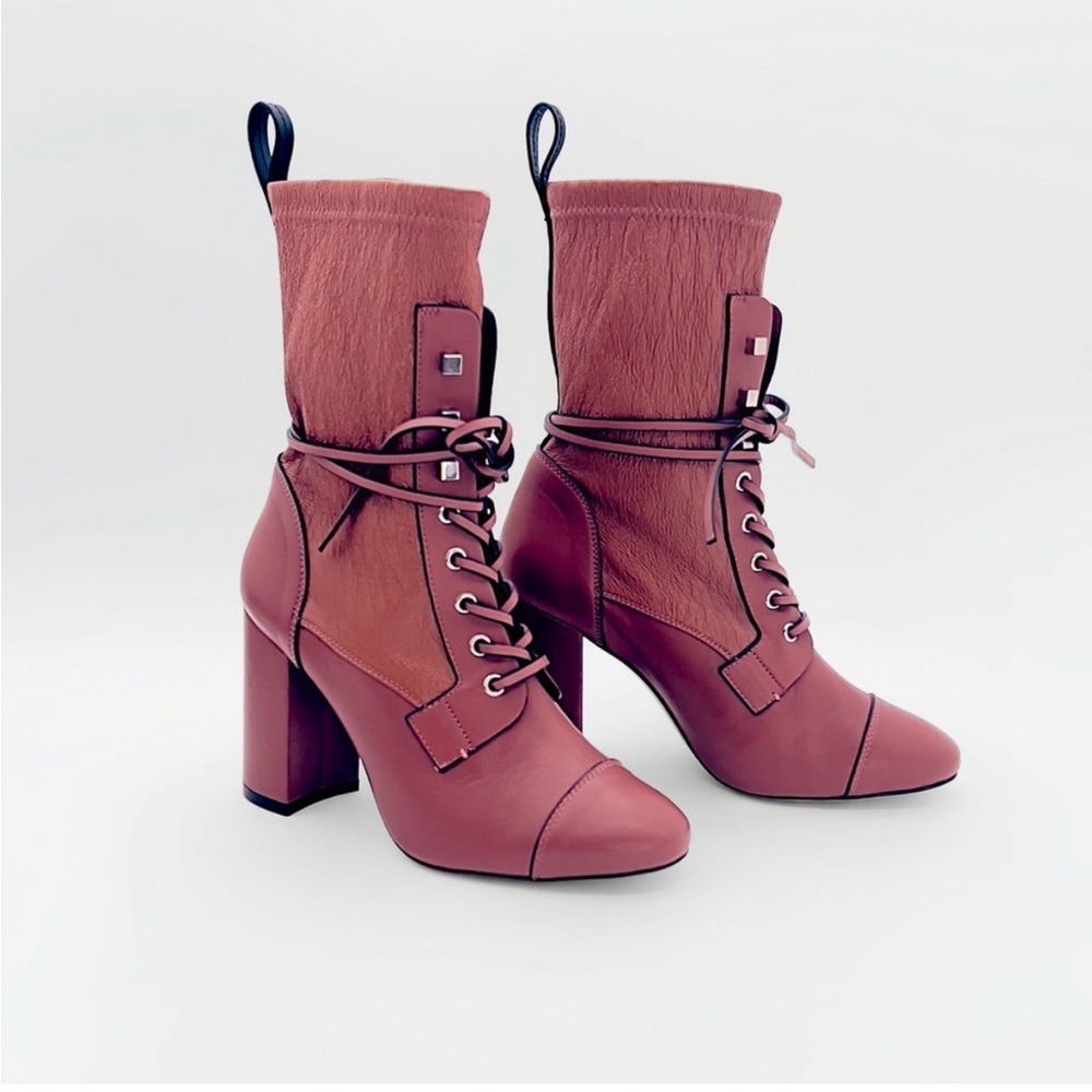 Stuart Weitzman Veruka heeled lace up combat boots in rose - 39
